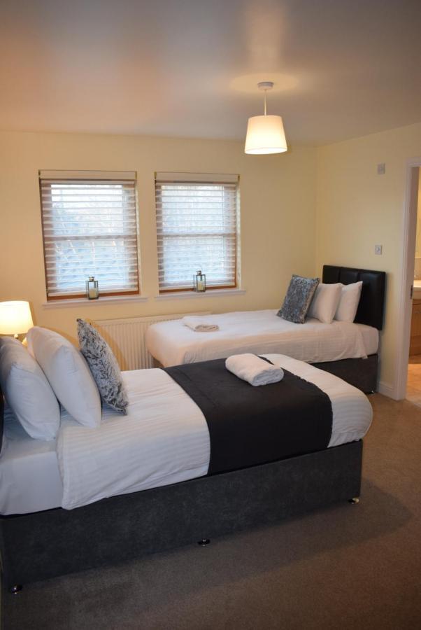Kelpies Serviced Apartments Kavanagh- 5 Bedrooms Bathgate Exterior photo