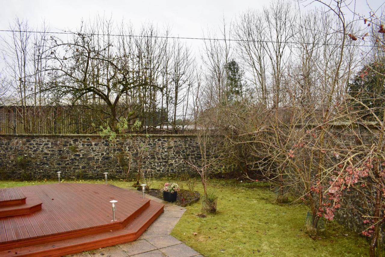 Kelpies Serviced Apartments Kavanagh- 5 Bedrooms Bathgate Exterior photo