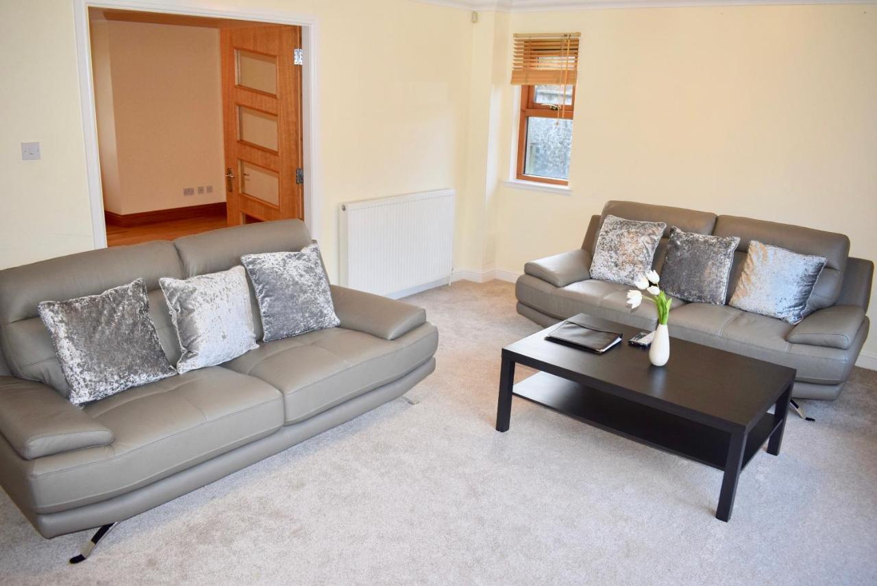 Kelpies Serviced Apartments Kavanagh- 5 Bedrooms Bathgate Exterior photo